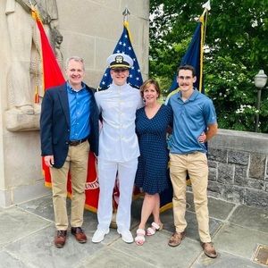 Meet your Posher, Lori